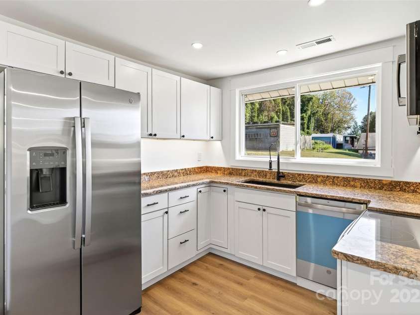 360 Old Catawba River Road, Old Fort, NC 28762.  MLS# CAR4314387, YatesRealty ID 1820. 