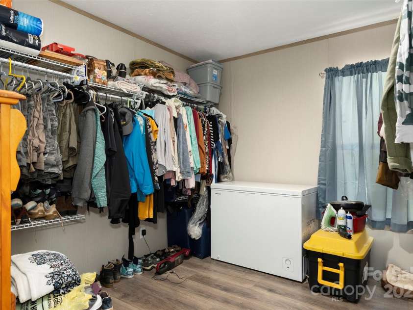 863 Water Wheel Cove, Clyde, NC 28721.  MLS# CAR4059060, YatesRealty ID 1820. 