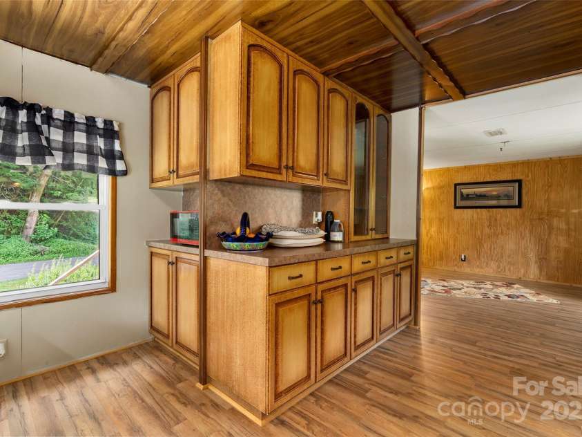 863 Water Wheel Cove, Clyde, NC 28721.  MLS# CAR4059060, YatesRealty ID 1820. 