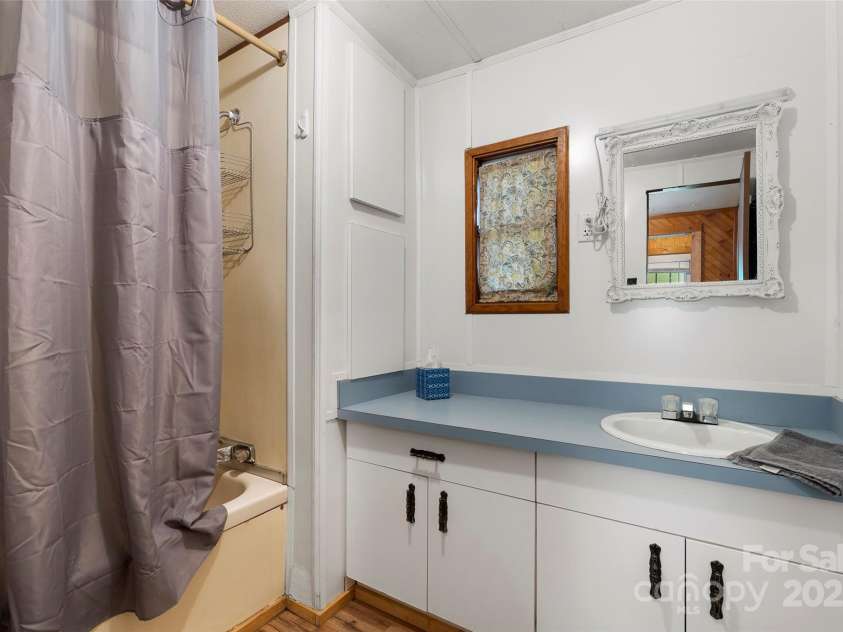 863 Water Wheel Cove, Clyde, NC 28721.  MLS# CAR4059060, YatesRealty ID 1820. 