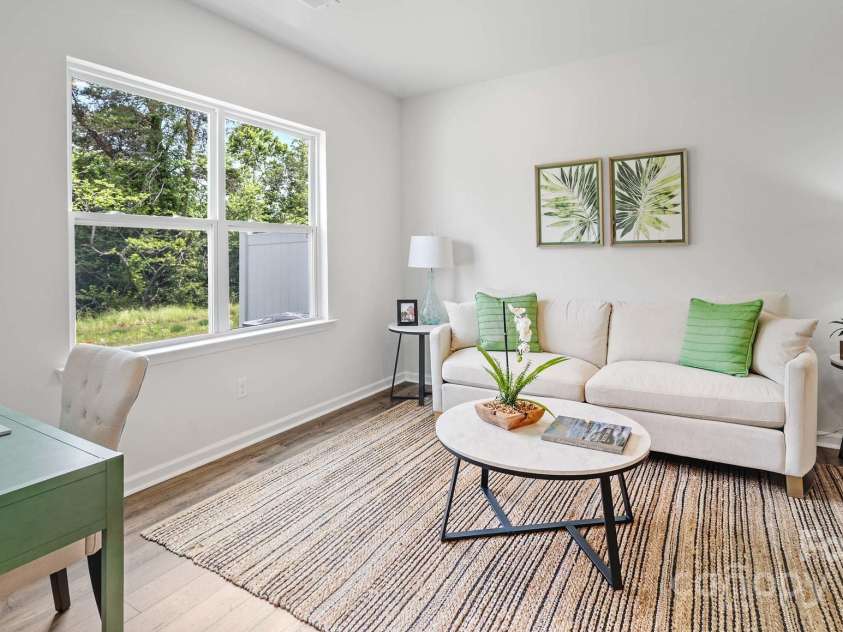 18 Lillian Lane, Hendersonville, NC 28792.  MLS# CAR4201211, YatesRealty ID 18200. **Photo for representation only