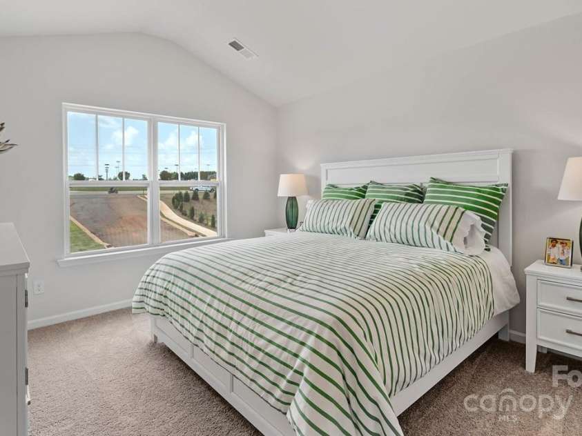 18 Lillian Lane, Hendersonville, NC 28792.  MLS# CAR4201211, YatesRealty ID 18200. **Photo for representation only