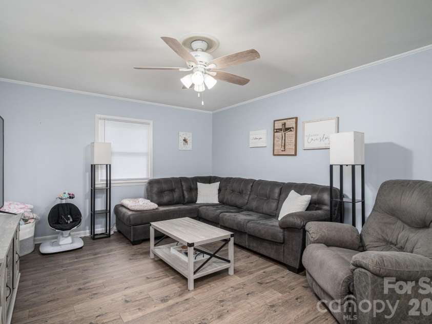 2173 Dale Avenue, Lincolnton, NC 28092.  MLS# CAR4376759, YatesRealty ID 18200. 