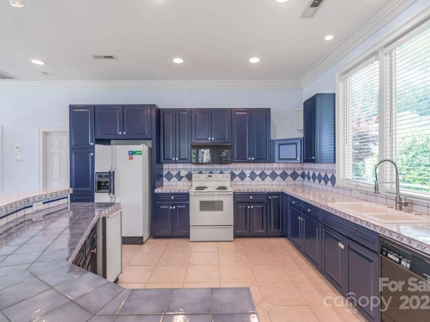 18210 Pompano Place, Cornelius, NC 28031.  MLS# CAR4193767, YatesRealty ID 18201. 