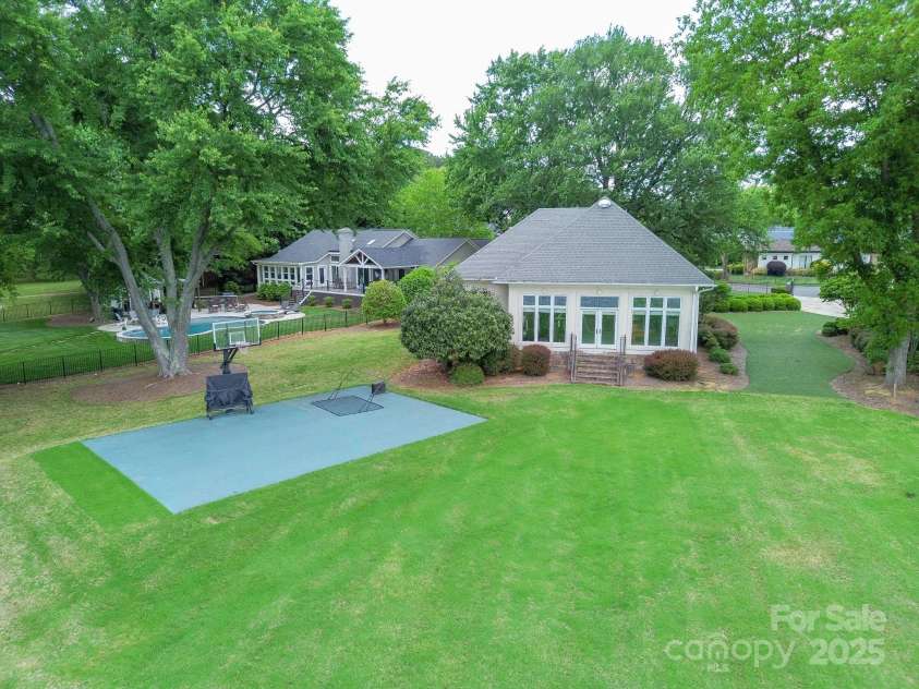 18210 Pompano Place, Cornelius, NC 28031.  MLS# CAR4193767, YatesRealty ID 18201. 