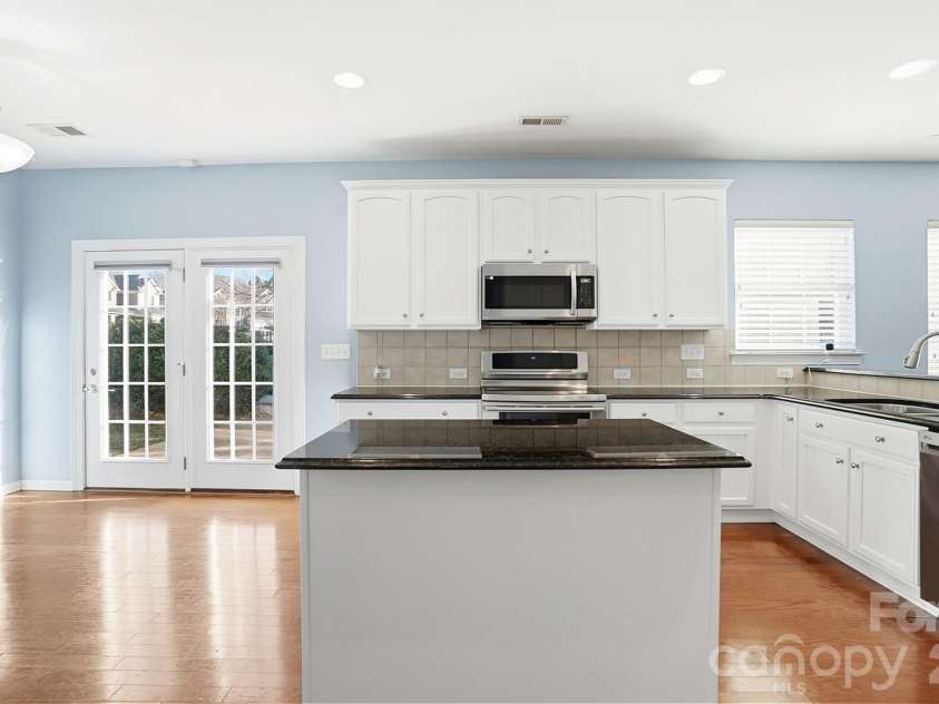 5008 Rosewater Lane, Indian Trail, NC 28079.  MLS# CAR4335449, YatesRealty ID 18201. Chef's Dream Kitchen