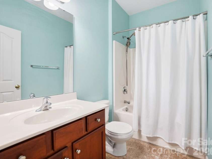 5008 Rosewater Lane, Indian Trail, NC 28079.  MLS# CAR4335449, YatesRealty ID 18201. Main Floor Full Bathroom