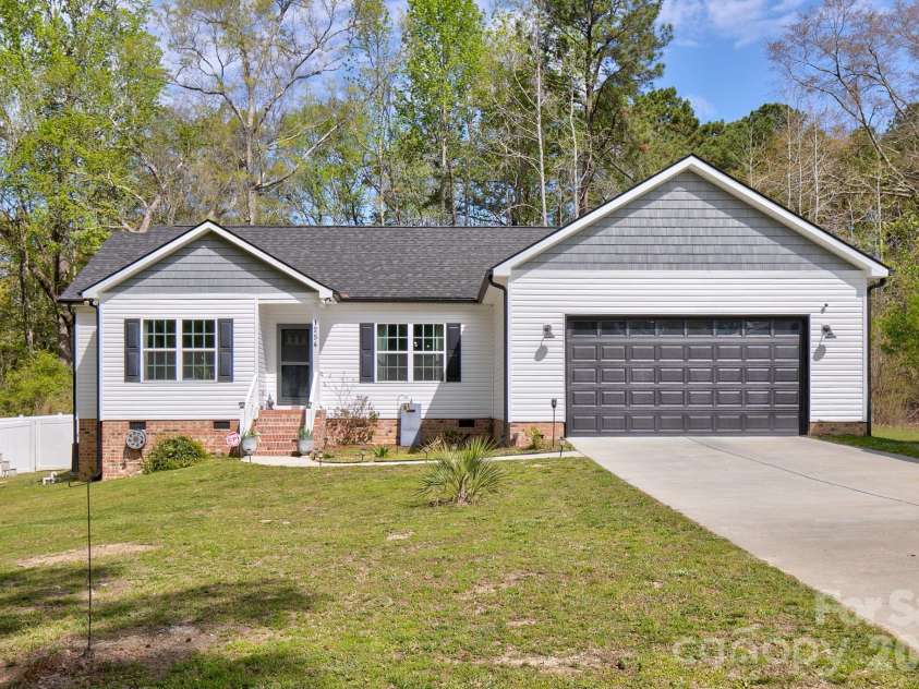 1254 Blairwood Court, Lancaster, SC 29720.  MLS# CAR4361906, YatesRealty ID 18203. 