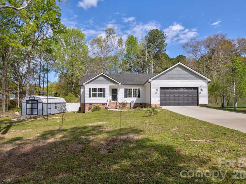1254 Blairwood Court, Lancaster, SC 29720.  MLS# CAR4361906, YatesRealty ID 18203. 