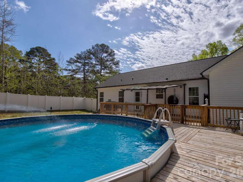 1254 Blairwood Court, Lancaster, SC 29720.  MLS# CAR4361906, YatesRealty ID 18203. 