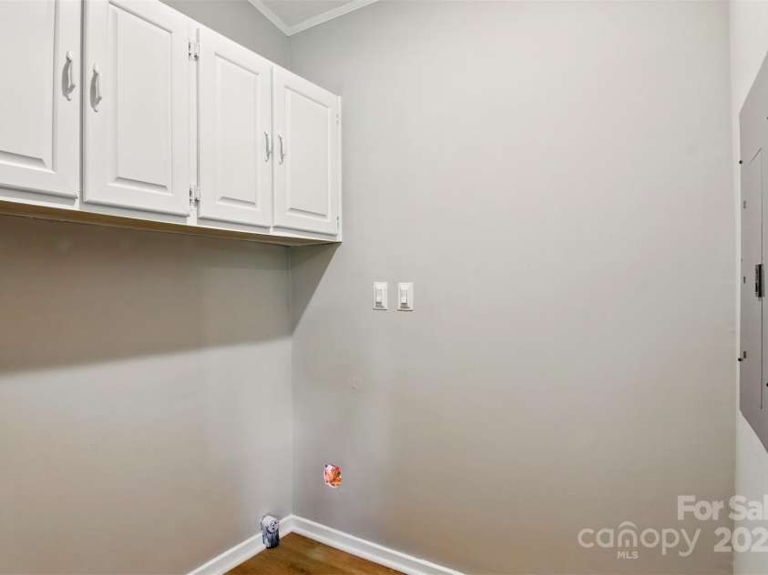 1016 D Avenue, Maiden, NC 28650.  MLS# CAR4266374, YatesRealty ID 18204. 