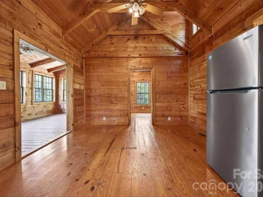 276 Oleta Mill Trail, Hendersonville, NC 28792.  MLS# CAR4372008, YatesRealty ID 18205. 
