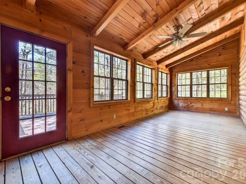 276 Oleta Mill Trail, Hendersonville, NC 28792.  MLS# CAR4372008, YatesRealty ID 18205. 