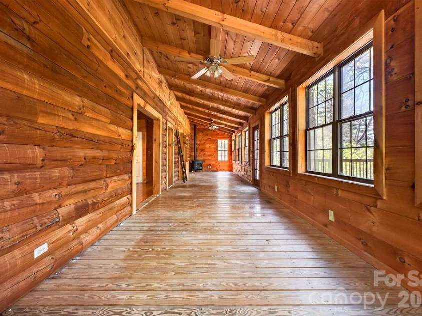 276 Oleta Mill Trail, Hendersonville, NC 28792.  MLS# CAR4372008, YatesRealty ID 18205. 