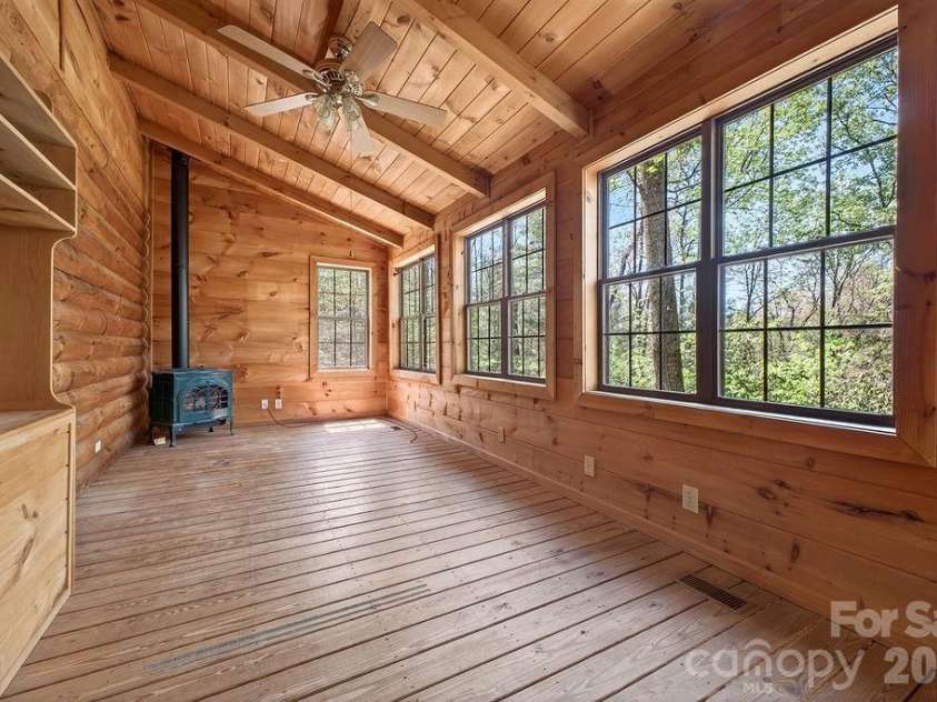 276 Oleta Mill Trail, Hendersonville, NC 28792.  MLS# CAR4372008, YatesRealty ID 18205. 