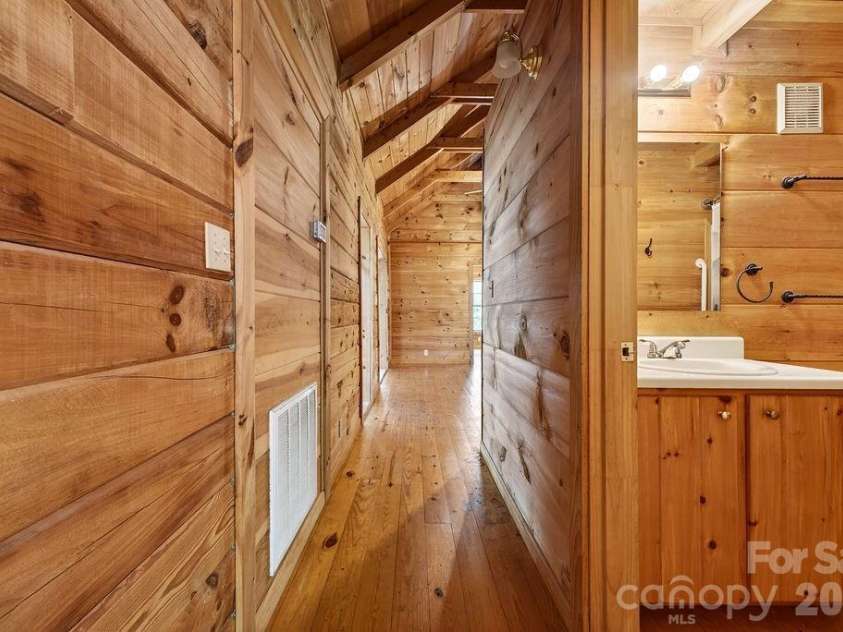 276 Oleta Mill Trail, Hendersonville, NC 28792.  MLS# CAR4372008, YatesRealty ID 18205. 