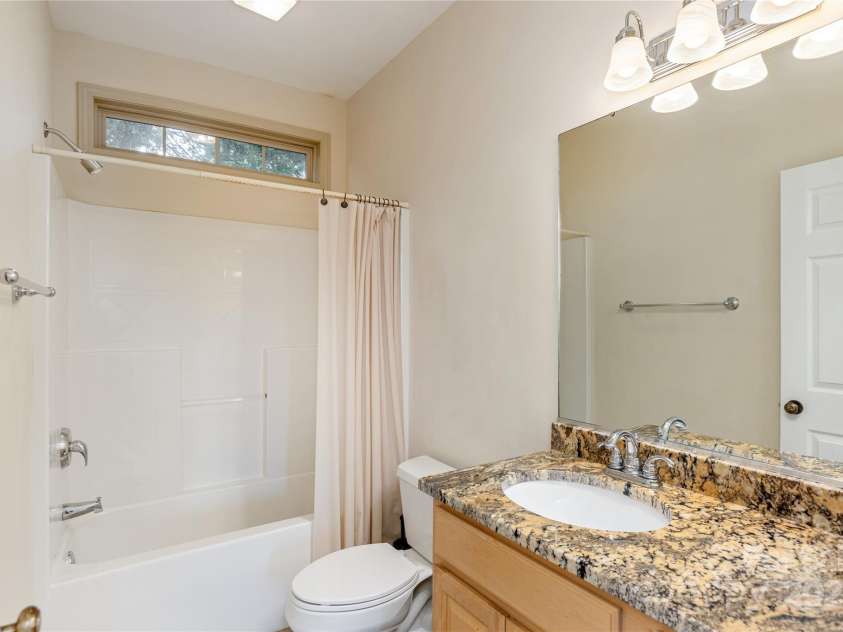 219 Rivercrest Boulevard, Arden, NC 28704.  MLS# CAR4124983, YatesRealty ID 1821. Third Full Bathroom