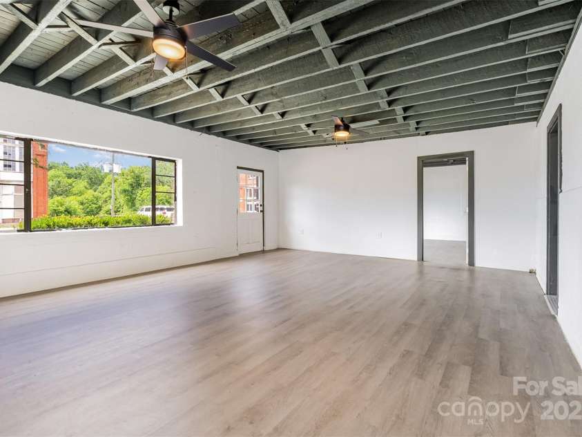 412 Flat Drive, Buffalo, SC 29321.  MLS# CAR4249605, YatesRealty ID 18210. 