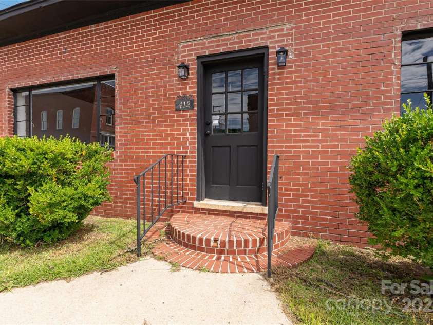 412 Flat Drive, Buffalo, SC 29321.  MLS# CAR4249605, YatesRealty ID 18210. 