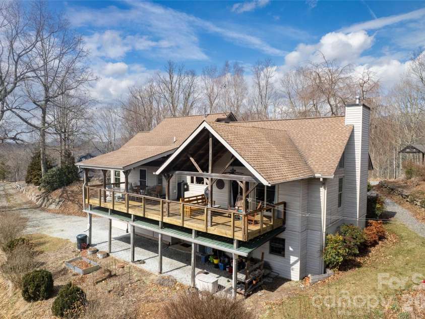 149 Windy Hill Circle, Tuckasegee, NC 28783.  MLS# CAR4348981, YatesRealty ID 18211. 