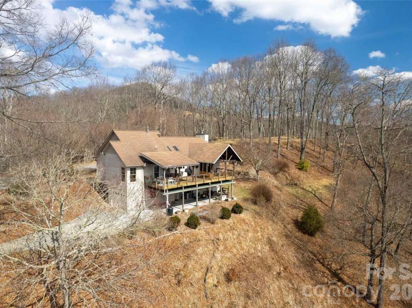 149 Windy Hill Circle, Tuckasegee, NC 28783.  MLS# CAR4348981, YatesRealty ID 18211. 