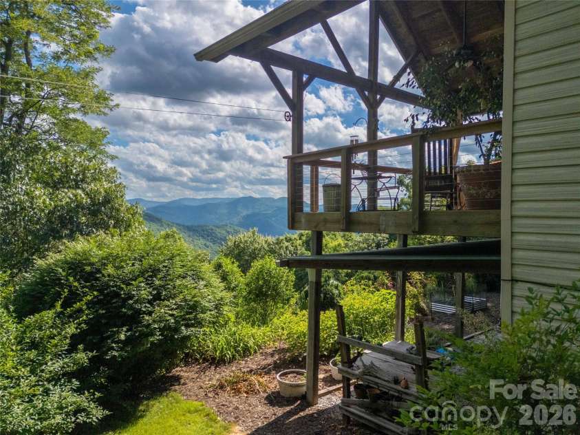149 Windy Hill Circle, Tuckasegee, NC 28783.  MLS# CAR4348981, YatesRealty ID 18211. 