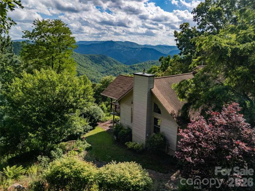 149 Windy Hill Circle, Tuckasegee, NC 28783.  MLS# CAR4348981, YatesRealty ID 18211. 