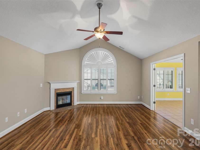 31 Braeburn Way, Flat Rock, NC 28731.  MLS# CAR4367118, YatesRealty ID 18213. 