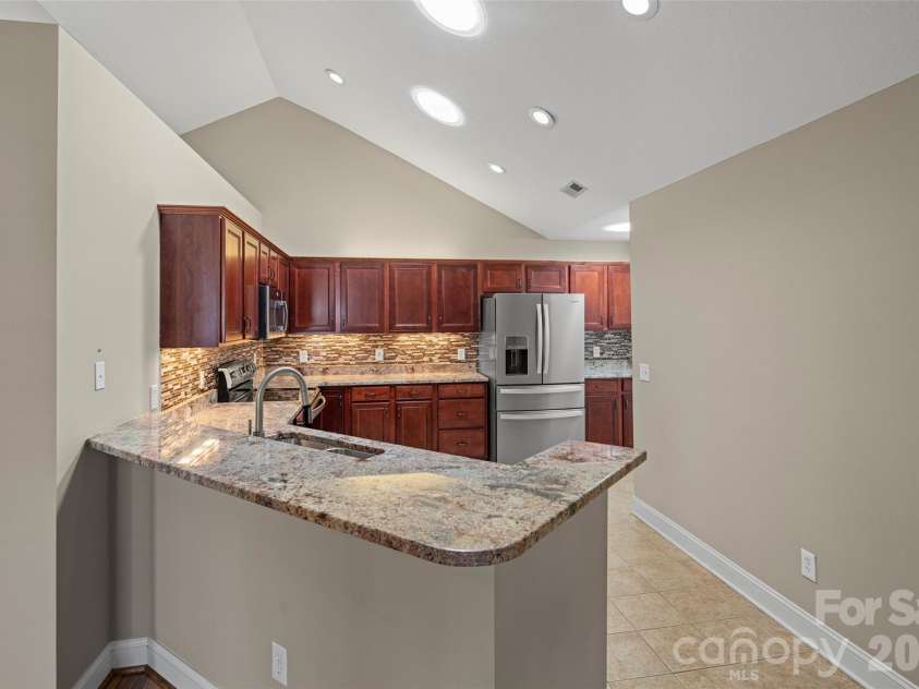 31 Braeburn Way, Flat Rock, NC 28731.  MLS# CAR4367118, YatesRealty ID 18213. 