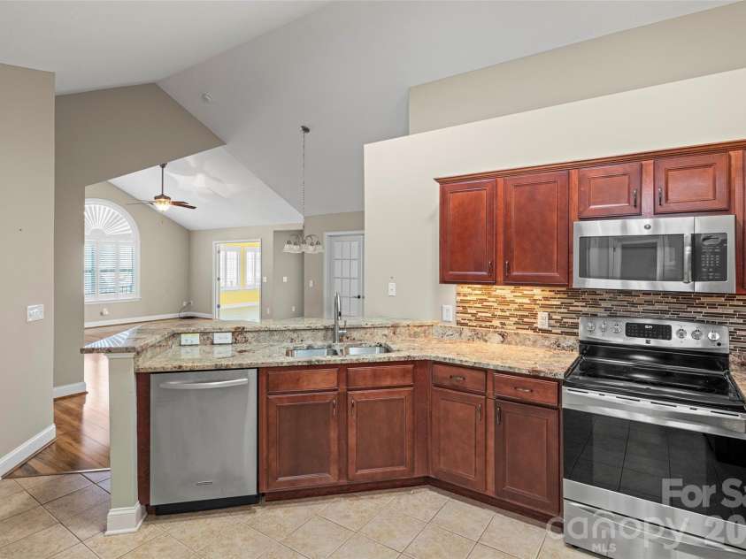 31 Braeburn Way, Flat Rock, NC 28731.  MLS# CAR4367118, YatesRealty ID 18213. 