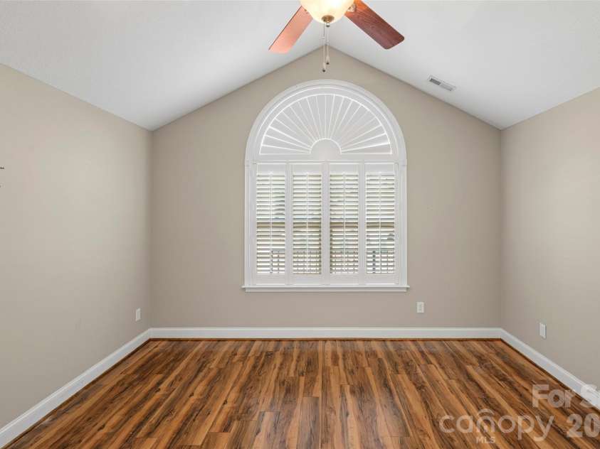 31 Braeburn Way, Flat Rock, NC 28731.  MLS# CAR4367118, YatesRealty ID 18213. 