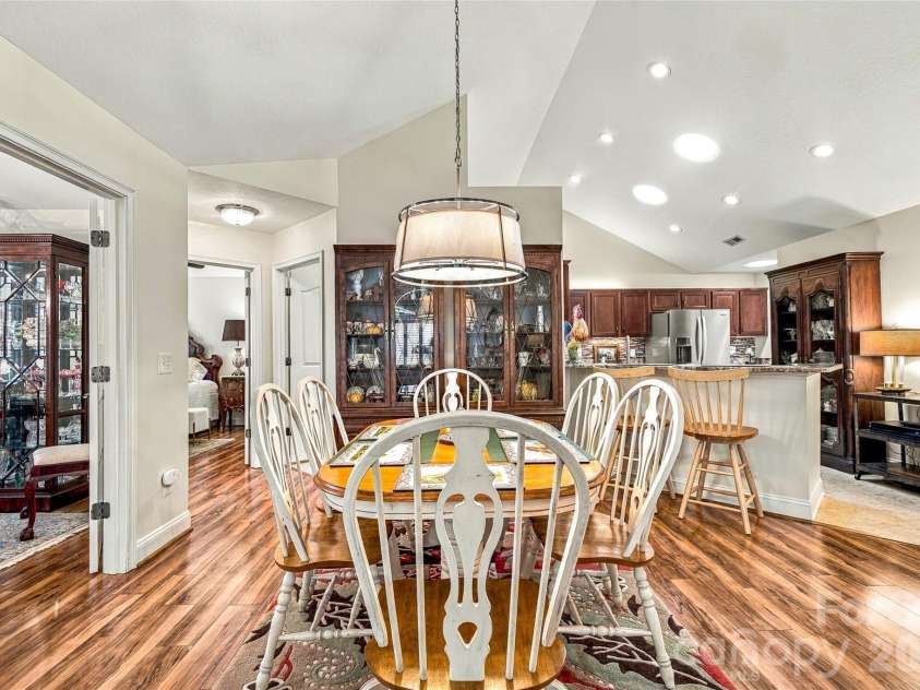 31 Braeburn Way, Flat Rock, NC 28731.  MLS# CAR4424862, YatesRealty ID 18213. 