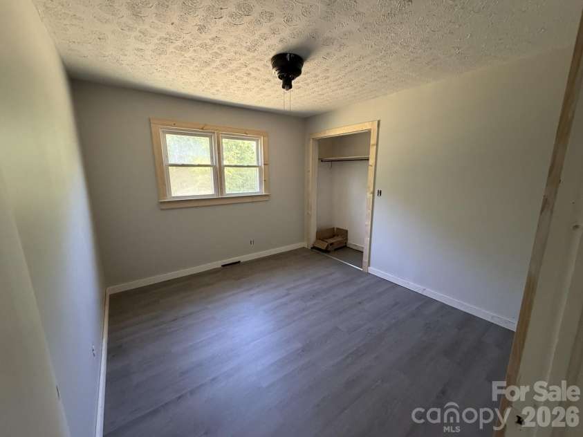 183 Pebble Drive, Mooresboro, NC 28114.  MLS# CAR4370880, YatesRealty ID 18214. Bedroom