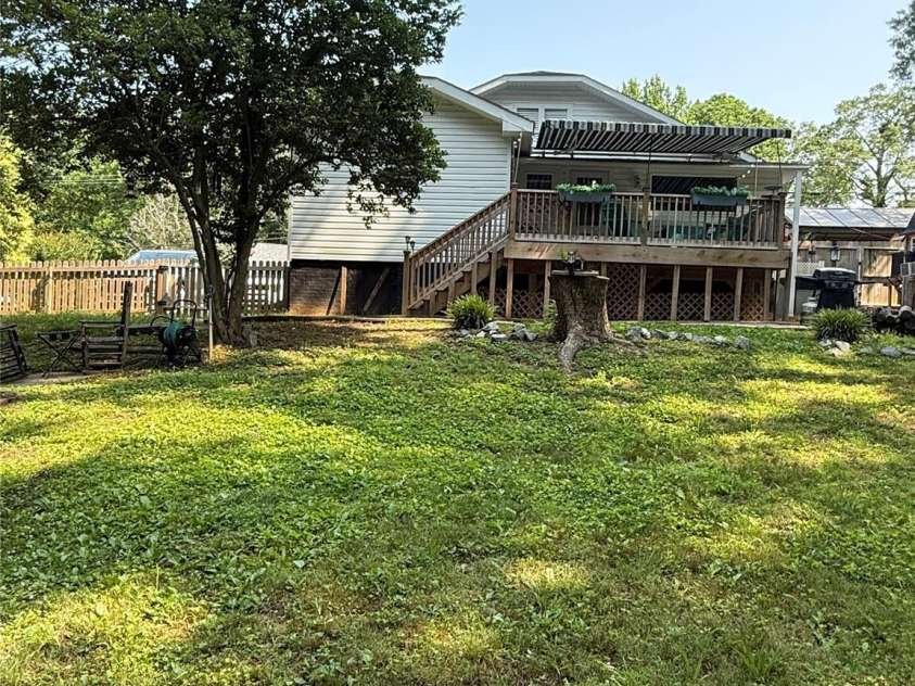 113 Elwood Street, Kannapolis, NC 28081.  MLS# CAR4266115, YatesRealty ID 18215. 