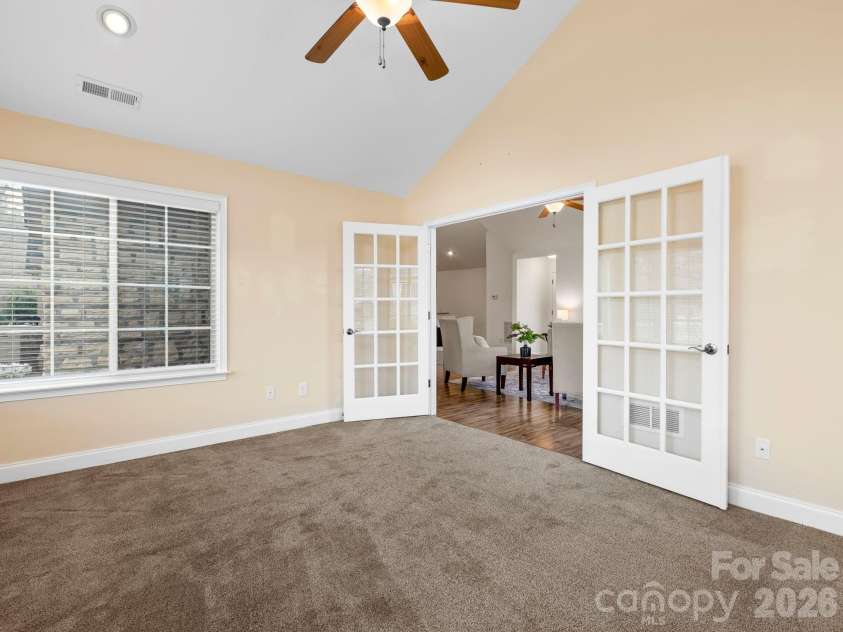 92 Mountain Meadow Circle, Weaverville, NC 28787.  MLS# CAR4309713, YatesRealty ID 18216. 