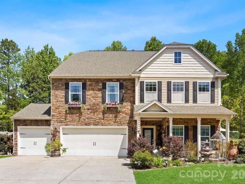 1255 Century Drive, Clover, SC 29710.  MLS# CAR4370667, YatesRealty ID 18217. 