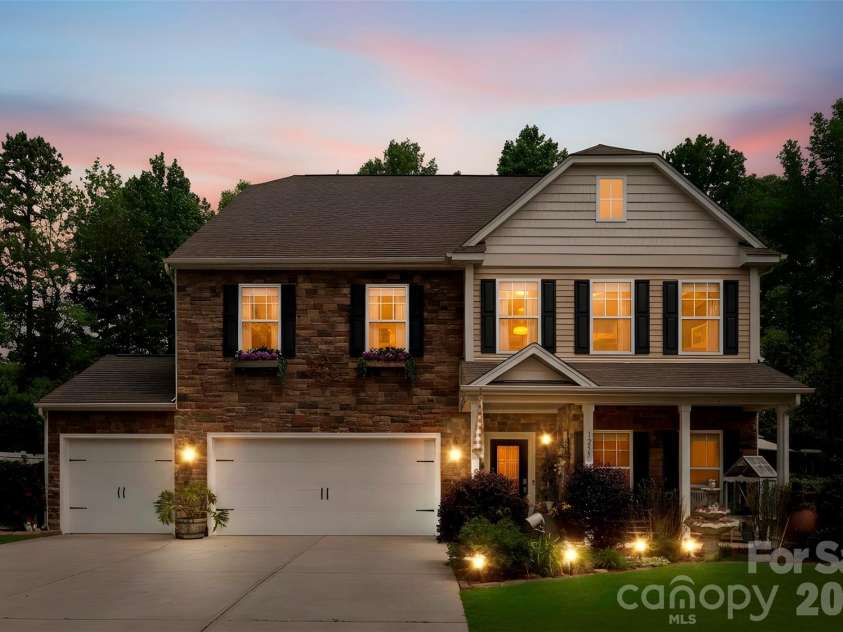 1255 Century Drive, Clover, SC 29710.  MLS# CAR4370667, YatesRealty ID 18217. 