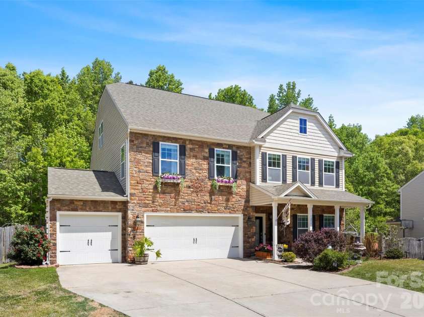 1255 Century Drive, Clover, SC 29710.  MLS# CAR4370667, YatesRealty ID 18217. 