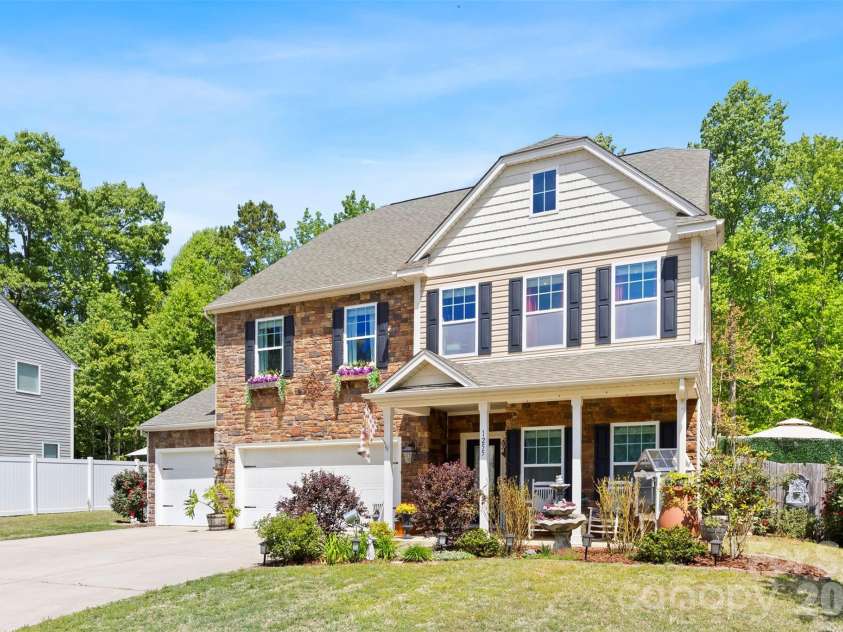 1255 Century Drive, Clover, SC 29710.  MLS# CAR4370667, YatesRealty ID 18217. 