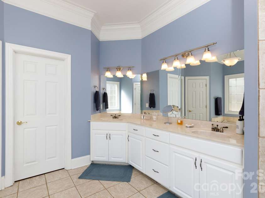 1568 Blanchard Bend, Rock Hill, SC 29732.  MLS# CAR4346882, YatesRealty ID 1822. 