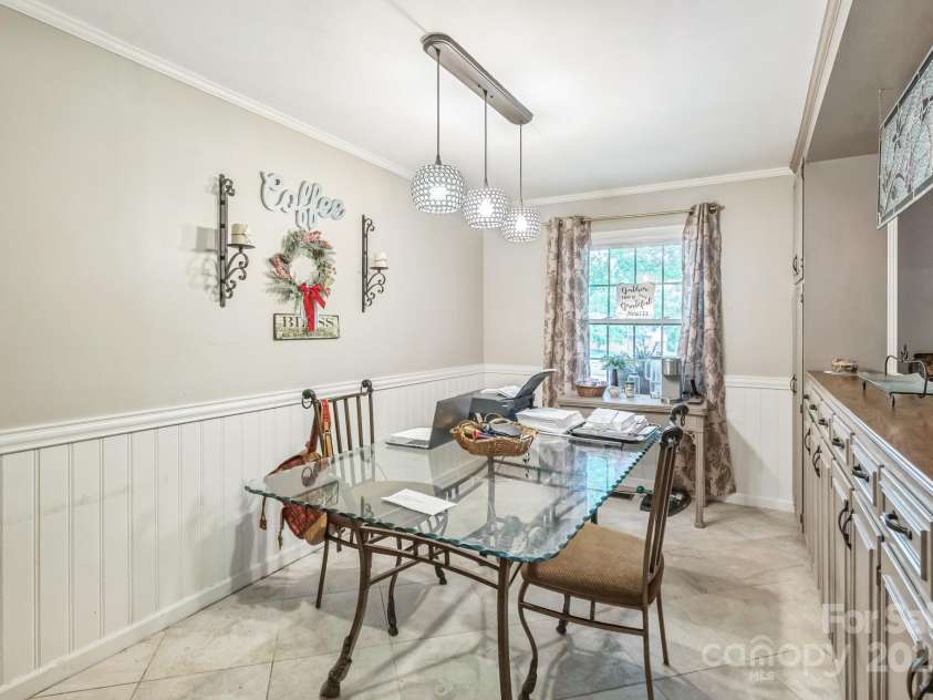 1005 Fieldstone Road, Mooresville, NC 28115.  MLS# CAR4266975, YatesRealty ID 18220. 