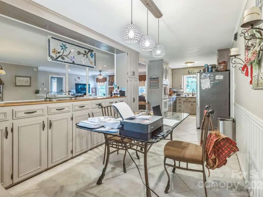1005 Fieldstone Road, Mooresville, NC 28115.  MLS# CAR4266975, YatesRealty ID 18220. 