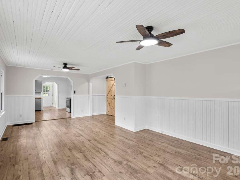 88 Mingus Cove Road, Canton, NC 28716.  MLS# CAR4374984, YatesRealty ID 18220. 