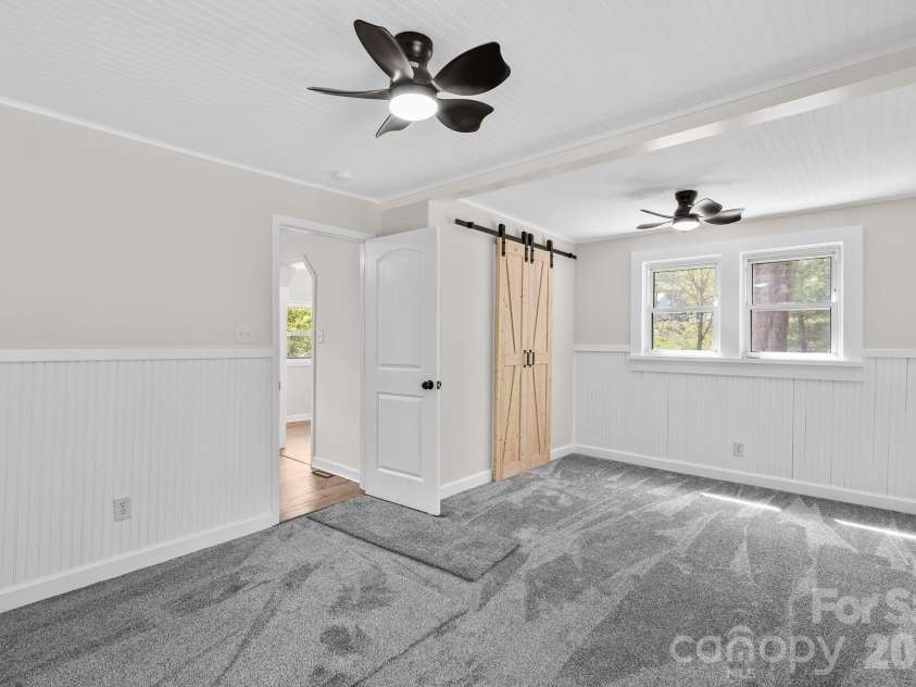 88 Mingus Cove Road, Canton, NC 28716.  MLS# CAR4374984, YatesRealty ID 18220. 