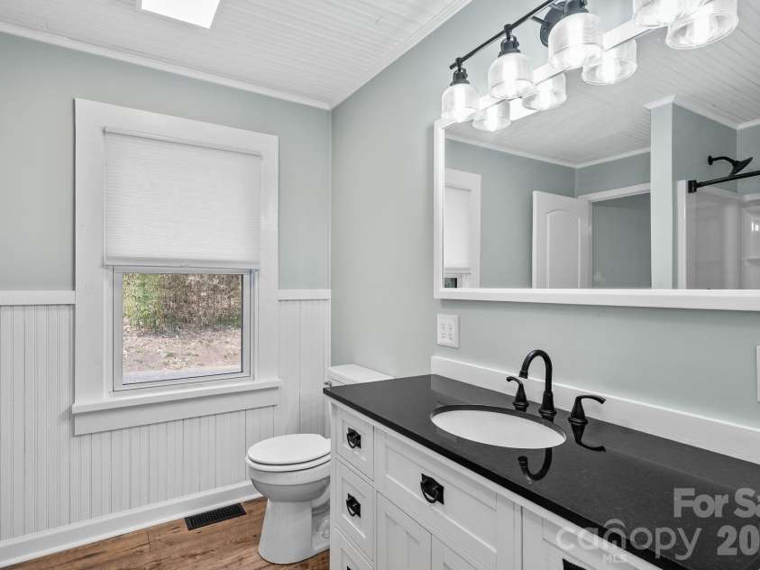88 Mingus Cove Road, Canton, NC 28716.  MLS# CAR4374984, YatesRealty ID 18220. Bathroom
