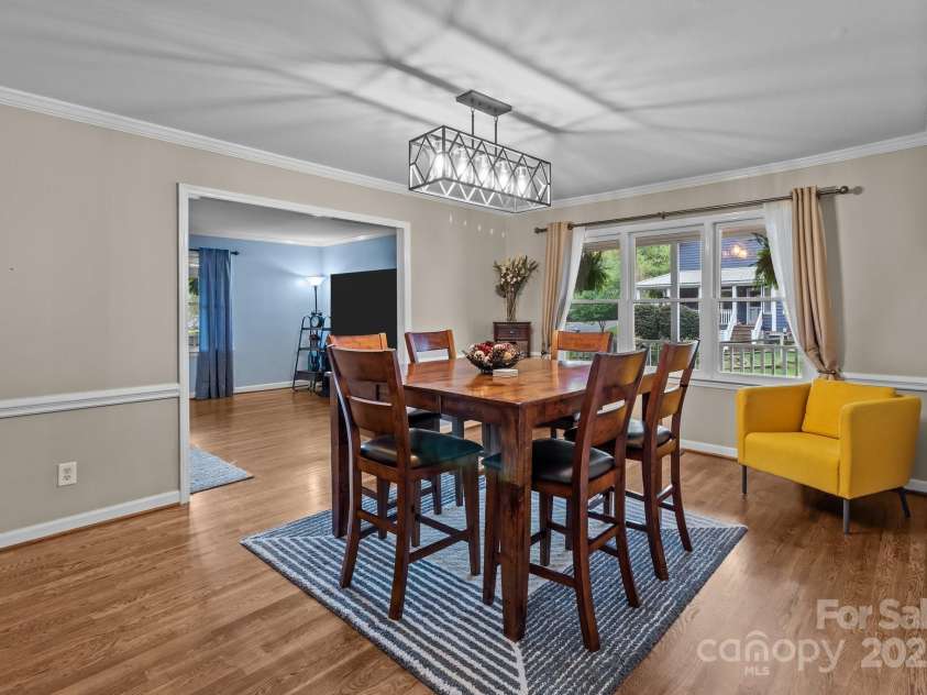 16421 Breckshire Drive, Huntersville, NC 28078.  MLS# CAR4239388, YatesRealty ID 18222. 
