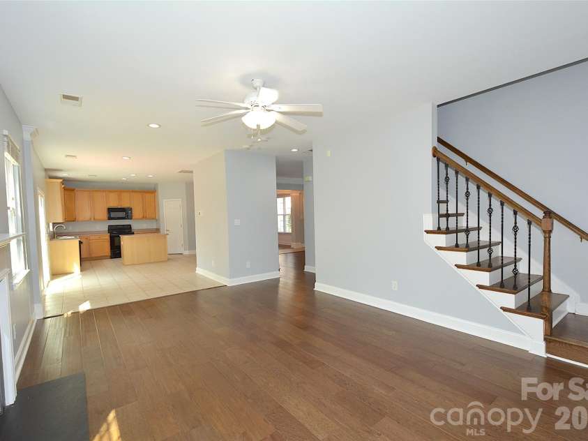 9815 Steed Court, Charlotte, NC 28269.  MLS# CAR4356524, YatesRealty ID 18222. 
