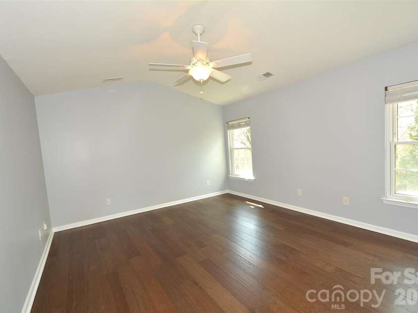 9815 Steed Court, Charlotte, NC 28269.  MLS# CAR4356524, YatesRealty ID 18222. 