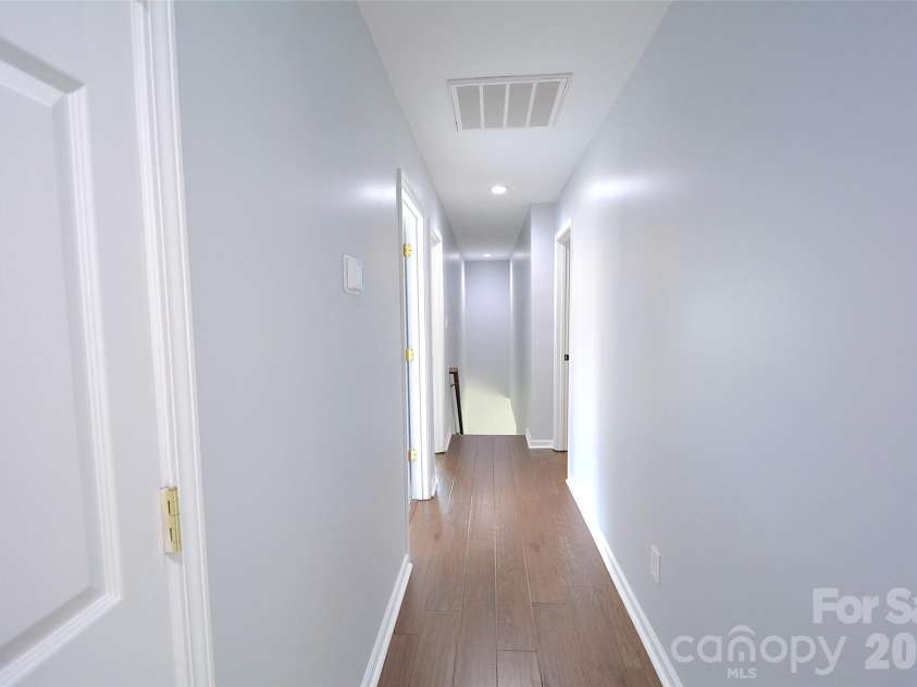 9815 Steed Court, Charlotte, NC 28269.  MLS# CAR4356524, YatesRealty ID 18222. 
