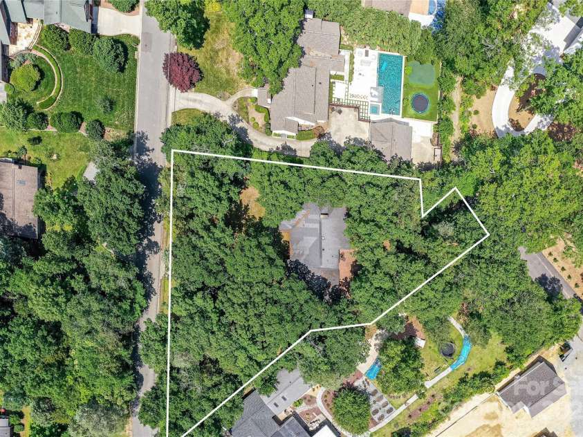 541 Greenway Street, Davidson, NC 28036.  MLS# CAR4264185, YatesRealty ID 18223. Property sets up for an exempt subdivision with 227 feet of road footage